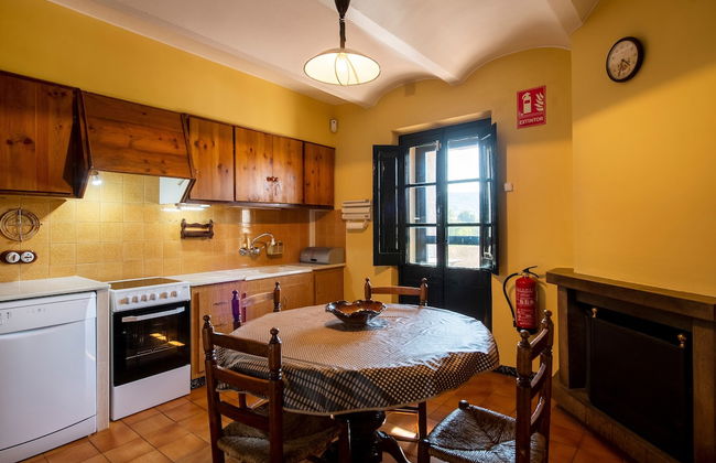 Can Cirera, Rural House In Girona - Photo 11