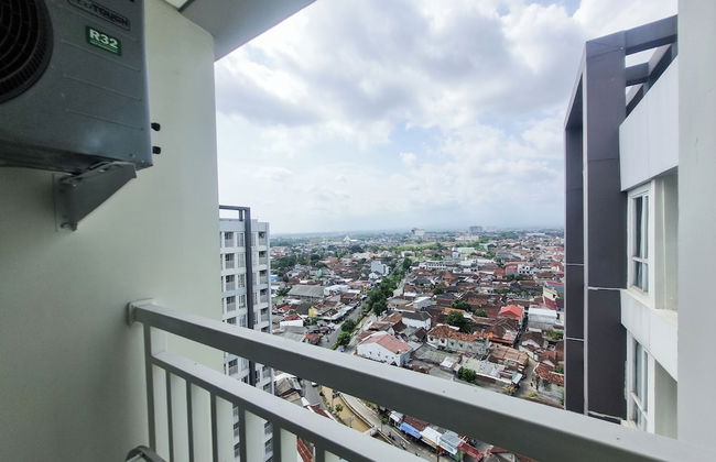 Cozy Living Studio at Taman Melati Sinduadi Apartment - Foto 18