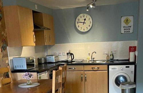 Light & bright, centrally located apartment - Foto 15