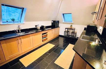 Entire house with garden 5 mins from the tube - Foto 15