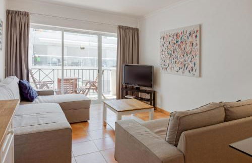 Monte Gordo Beach Flat with Balcony - Foto 4