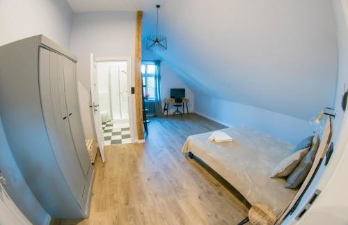 Pałac i Folwark Brzeźnica - Foto 24