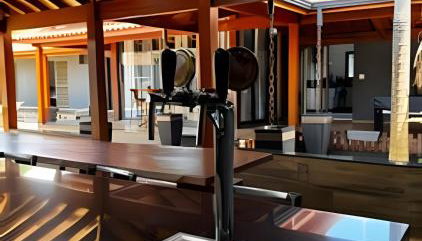 Casa incrível com piscina, hidromassagem e sauna - Foto 4