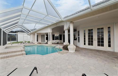 Waterfront Bliss Retreat Sailboat Access and Heated Pool - Foto 5