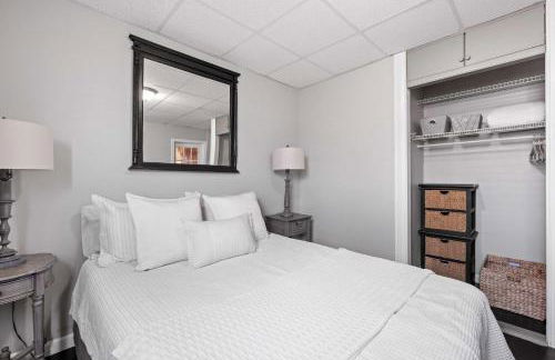 1st Flr 1 Bed 1 Ba Furnished-Pet Friendly - Foto 14