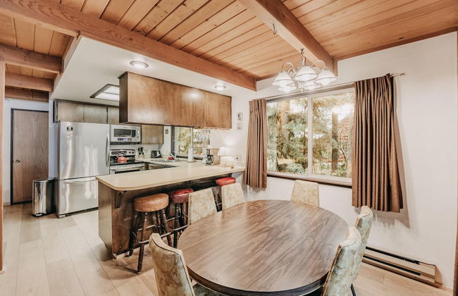 35SL - A/C - Pets Ok - Fireplace - Sleeps 6 - Foto 27