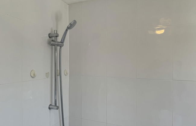 Luxury London Apartment With 3 Bedrooms - Photo 17