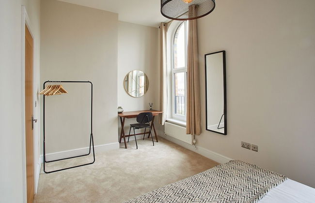 Host Stay Artsbank Apartment - Foto 17