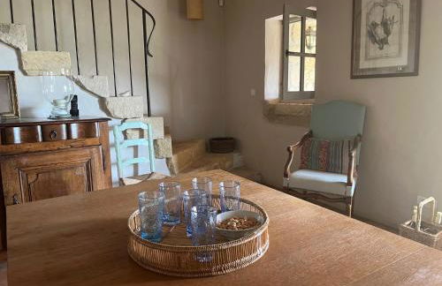 In Gordes, facing the entire Luberon Park a beautiful 5 bedrooms house - Photo 41