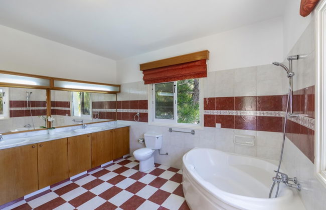 Meneou Seaside Mansion 7 - Foto 46