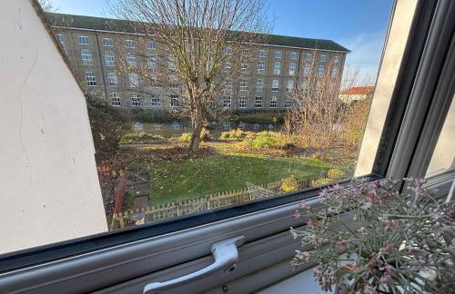 Canal Side Retreat - Foto 31