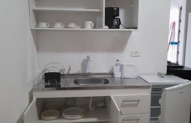 Kitnete mobiliada - Foto 3