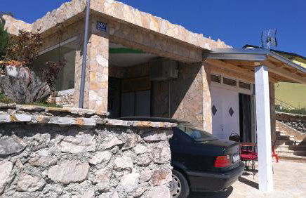 Apartments with a parking space Mali Iz (Iz) - 15278 - Foto 3