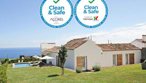 Casas da Chaminé Eco Country Lodge - Photo 2, Garden, sunbed, Garden view