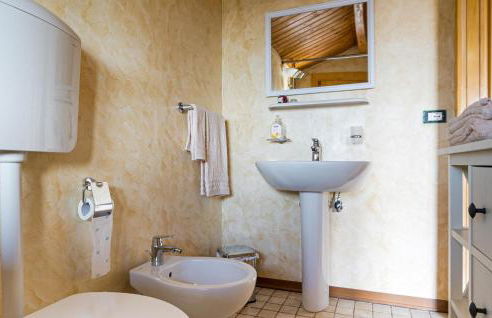 Cozy Home In Rodi Milici With Wifi - Foto 18