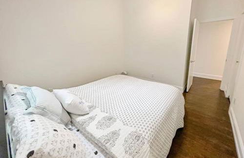 Contemporary 3BR Retreat in East Hampton - Foto 12