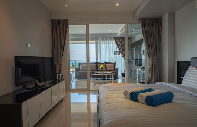 Sunset Plaza Karon by RESAVA - Photo 24