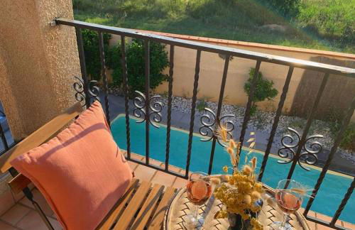 Le Petit Bali Spacieuse Villa pour 8 avec Piscine - Photo 21