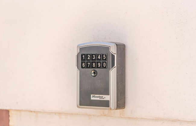 Luxury Living in Shkoder s Historic Heart - Photo 68