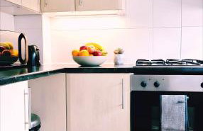 Modern 2-bed , Bradley Stoke, NR Parkway Station, Free Parking - Foto 11