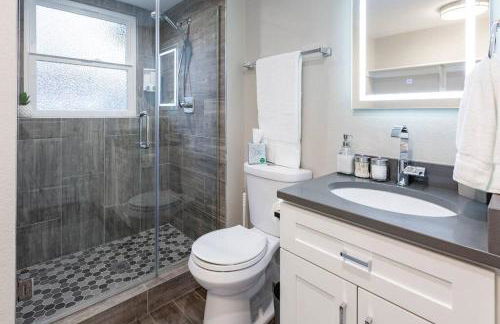 2 King Beds / Hot Tub / BBQ / Hiking / Fire Pit - Foto 28