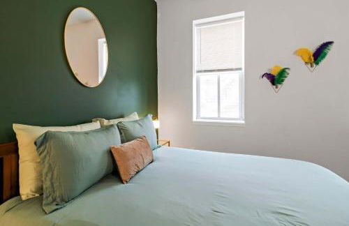 Soulard 4 Bedroom Retreat Near Downtown with Patio and Parking - Foto 20