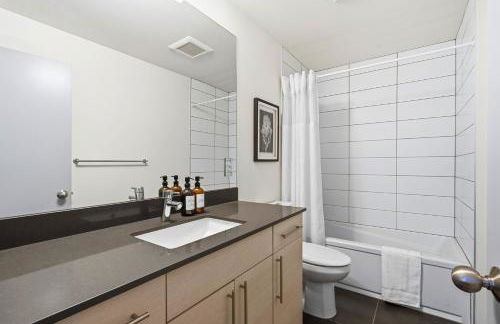 Rooftop Retreat w Stunning Views - Ballard Gem - Foto 25