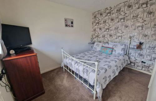 Spacious 3bed semi/Gamesroom/Drive/10mins to City - Foto 21