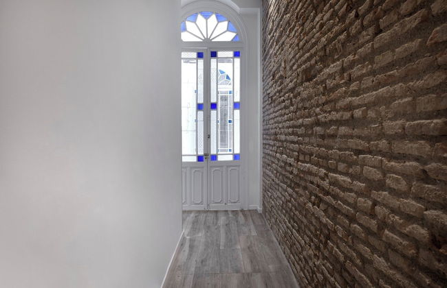 Fresh Velazquez Apartments - Photo 1