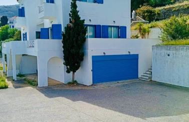 Villa Sis - Cycladic Sea View Luxury Home near Milos Beach & hiking trails 3, 4 & 5 - Photo 10