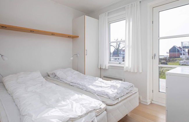 4 Person Holiday Home on a Holiday Park in Borre - Photo 2