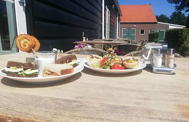 Comfortable Chalet With Microwave, on a Holiday Park 1 km. From the Beach - Photo 24