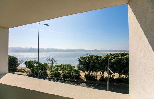 LovelyStay - Luxury 2BR Duplex Apartment in Foz Porto - Foto 33