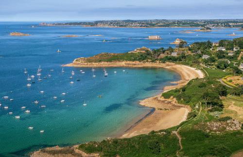 Joli appartement avec balcon au pieds des commences et des plages - Foto 22