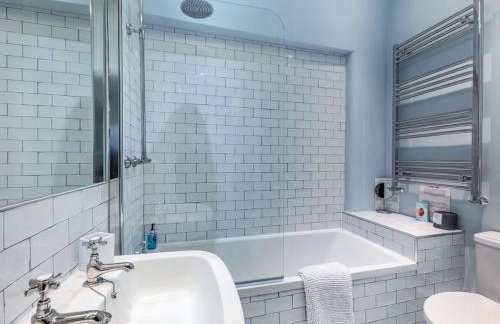 Falstaff House, listed building, a delightful late-Georgian holiday cottage in a great location in central Alnwick - Foto 37