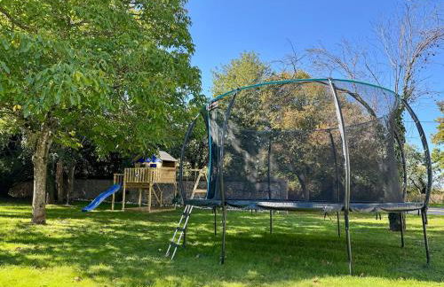 Maison Inès by hellofamily, piscine, terrain de sport, pétanque - Photo 5