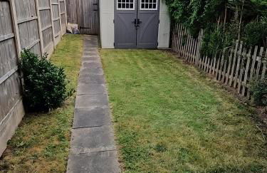 Charming 2 Bed House - Family Friendly - Foto 14