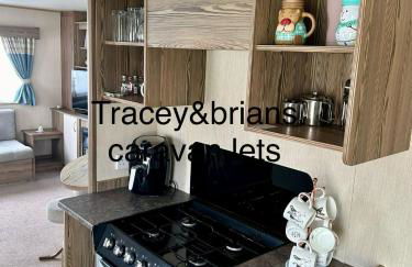 Tracey and Brian's Caravan - Photo 6