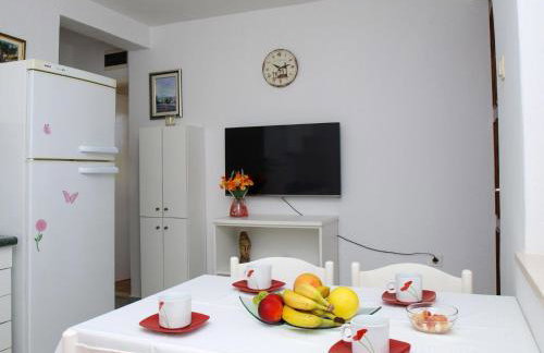 Apartment Jela - Photo 25