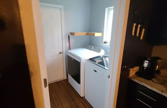 Remodeled and Inviting Free EV Charging Station Level 2 - Photo 35