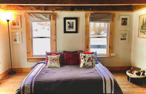 Charming 120-year-old farmhouse by the creek. - Foto 21