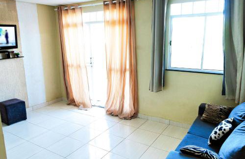 Casa com Churrasqueira e Piscina em Camacari BA - Foto 16