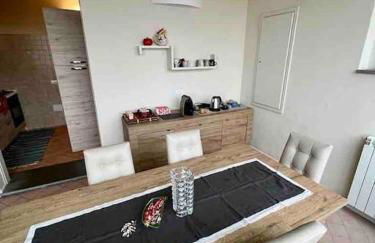 Villetta verde Smeraldo fronte piscina - Foto 21