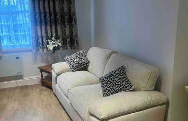 The Cottage, with Superking bed & private patio - Foto 16