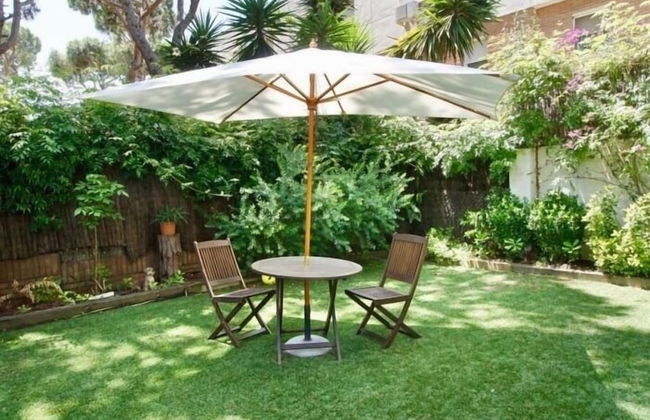 Shikara Be my Guest Castelldefles - Photo 1