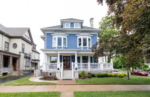 Boutique Style Condo Near Downtown Waterfront - Foto 31