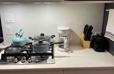 Cozy Downtown Studio - near UT - Foto 12