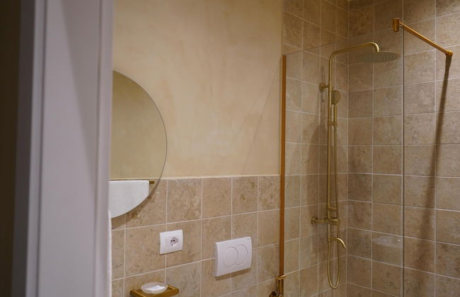 Vatër Apartments - Photo 60