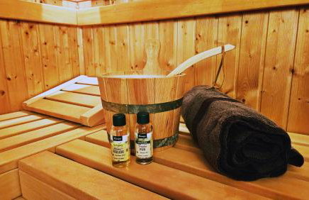 Natur-Design "Platzhirsch Sauerland" - Sauna, Kamin, Balkon, Garten, Hütte, Grill - Foto 21