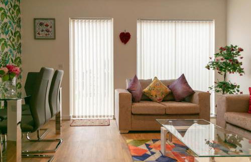 Modern & Exquisite Trumpington Townhouse with Parking & 5 mins to Papworth hospital - Foto 7